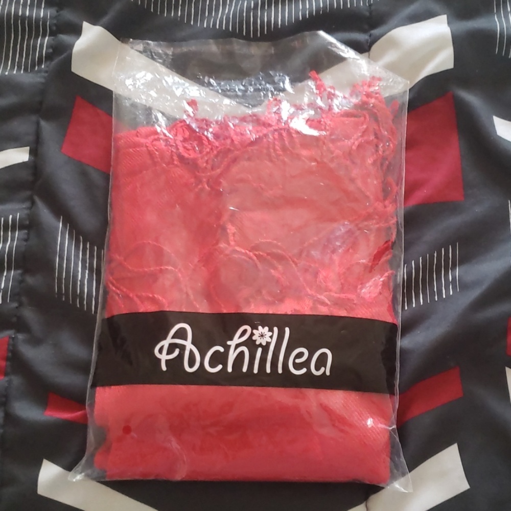 Achillea scarf red